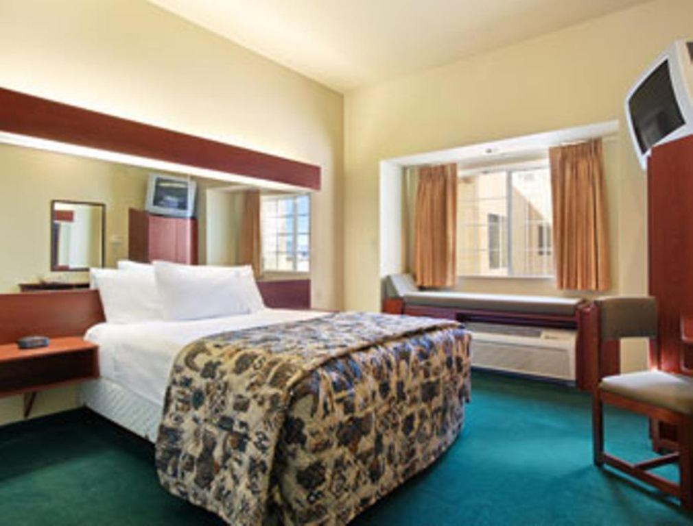 Microtel Inn & Suites By Wyndham Wellton Bilik gambar